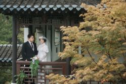 -雪中彩影婚纱摄影·微光艺术中心