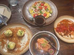 -Brut Eatery Wine Bar & Restaurant (建国东路店)