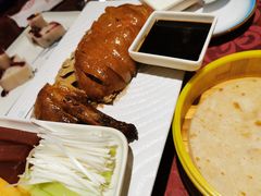 -依江春水烤鸭店