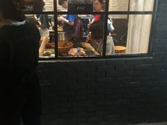 -巴四老城区炭火蛙锅(张江店)