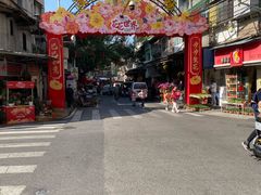 -溪岸路花鸟市场