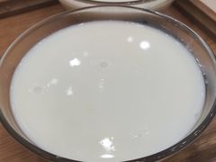 -佰搭果·广式茶餐厅(西华路店)