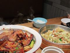 -爱碗亭·鲜炒湖南菜(壹城中心店)
