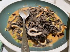 -贝勒爷·酥不腻烤鸭