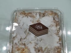 -红宝石·鲜奶小方·海派西点房(控江店)