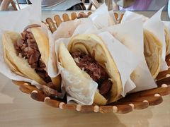 -闫家驴肉老店(华电一校店)