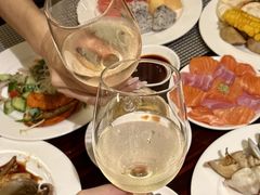 -广州万富希尔顿酒店·感趣自助餐厅·金秋蟹宴生蚝海鲜刺身烧烤