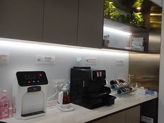 -龙格亲子游泳·水育早教运动中心(龙湾天街店)