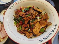 -富正毅三下锅·湘西韵味(天门山索道店)