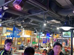 -马路牙子烧烤音乐酒馆(望京店)