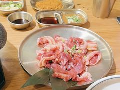 -青瓦餐厅·生鱼片·韩园烤肉(西塔店)