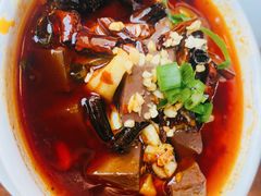土冒血旺-炉小二铜锅牛蛙•川湘菜(三里屯店)