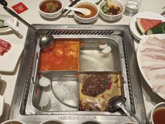 -海底捞火锅(长宁路龙之梦店)