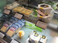 -皇冠幸福里动物奶油生日蛋糕(工业三路店)