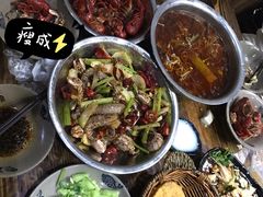-辣盆盆麻辣小龙虾(哈尔滨总店)