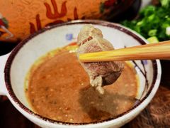 -毛辣果·贵州红酸汤牛肉火锅(西单店)
