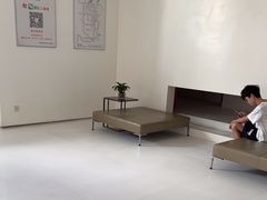 -卡罗酒店(东门晒布地铁站店)