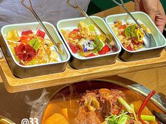 -街角等你.大连海鲜烧烤.经典铁板海鲜串(西安路店)