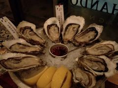 -斯普汇生蚝牛排馆(中骏世界城店)