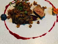 法式香煎鹅肝配玉桂苹果佐树莓酱-93Club·法餐厅