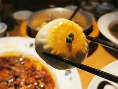 葱香煎包-首秀·四川料理(星耀101店)