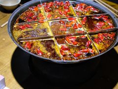 -白乐天毛肚火锅馆(南滨路店)