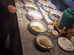 -遇上西雅图多融合海鲜自助餐厅(中房金谊广场店)