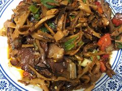 -新新湘菜馆(新中街二条店)
