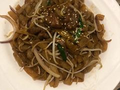 干炒牛河-茶港·点心·啫啫煲(范湖万达广场店)