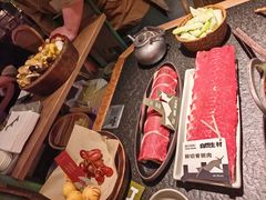 -三出山火锅(南京万象天地店)