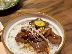 -肉魁屋·烧肉·烧鸟·酒场(高新店)