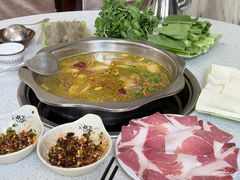 -乙丙丁正宗昭通天麻火腿鸡(总店)