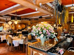 -火车头法国西餐厅