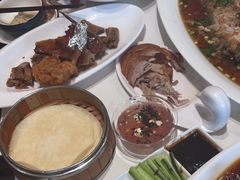 -梅利汴京烤鸭•开封豫菜地标店(东大街店)