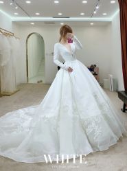 -纯色时光婚纱艺术馆WHITE