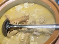 -黄泥岗·地道湖北菜(奥特莱斯店)