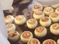 鲜肉月饼-长发西饼(临顿路店)
