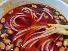 -覃肥叔桂林米粉(粮道街店)