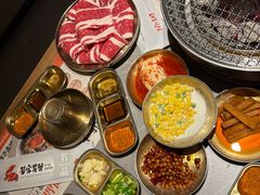 -草家酱蟹炭火烤肉店(珲春南路一店)