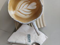 -UNI UNI(环亚凯瑟琳店)