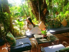 -La Villa French Restaurant
