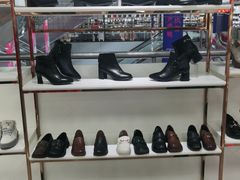 -云柏鞋业(十里堡店)