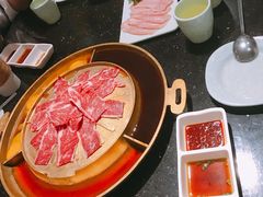 -猪啊牛呀羊啊铜盘烤肉(正大广场店)