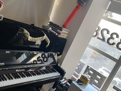 -梅纳·钢琴声乐架子鼓Mena Music(双井店)