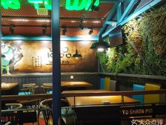大堂-尚品小土屋涮毛肚(李沧万达店)