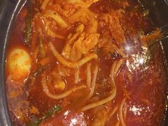 香辣小锅米线-滇越乘象云南餐厅(豆各庄店)
