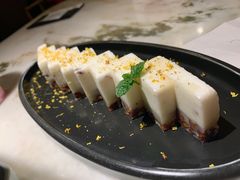养颜补胶红豆奶-弄堂里(西溪龙湖天街店)