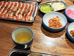 -明洞阿姨·韩式酱蟹烤肉·创意料理(三元桥店)