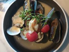 -STARRY CAFE & LOUNGE BAR(高新店)
