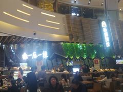 大堂-食悦天美食广场(西安CityOn熙地港购物中心店)